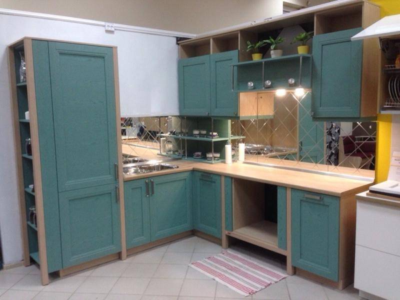 кухонный гарнитур угловой в Армавире