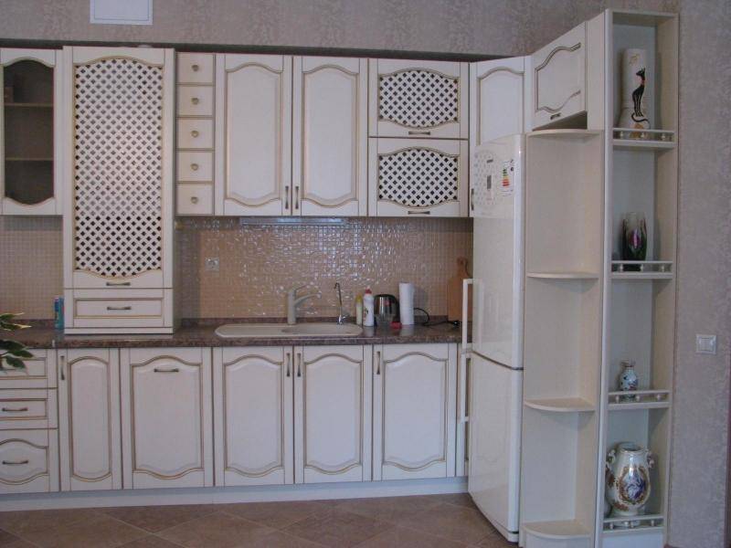 классическая прямая кухня в Армавире