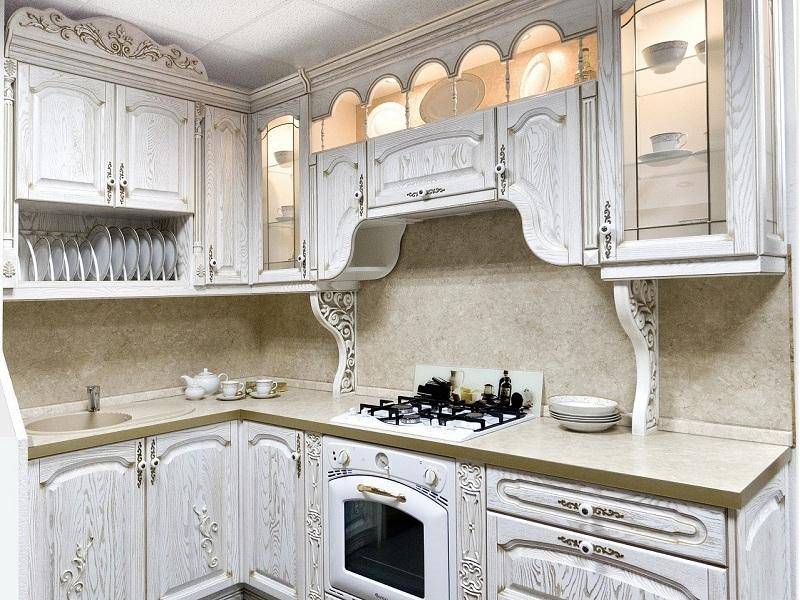 кухонный гарнитур ясень цвет белый-патина золото в Армавире