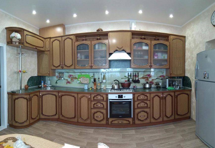 угловая кухня в Армавире