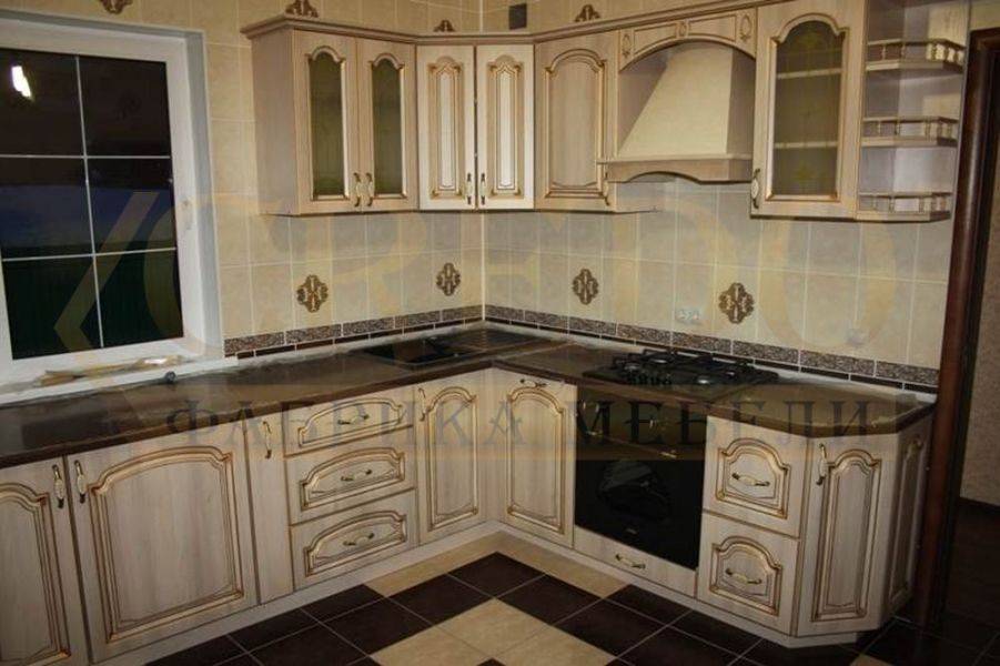 угловая кухня в Армавире