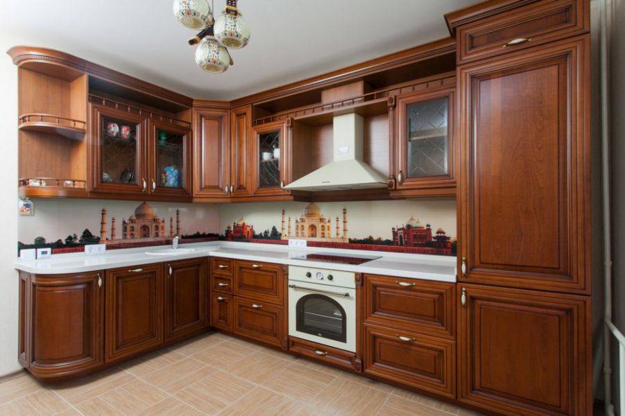 классическая угловая кухня бифиния в Армавире