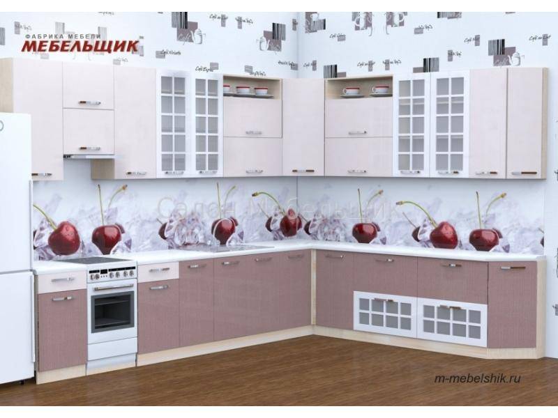 кухонныый гарнитур с пластиковыми фасадами в Армавире