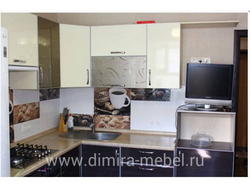 угловая кухня пластик в Армавире