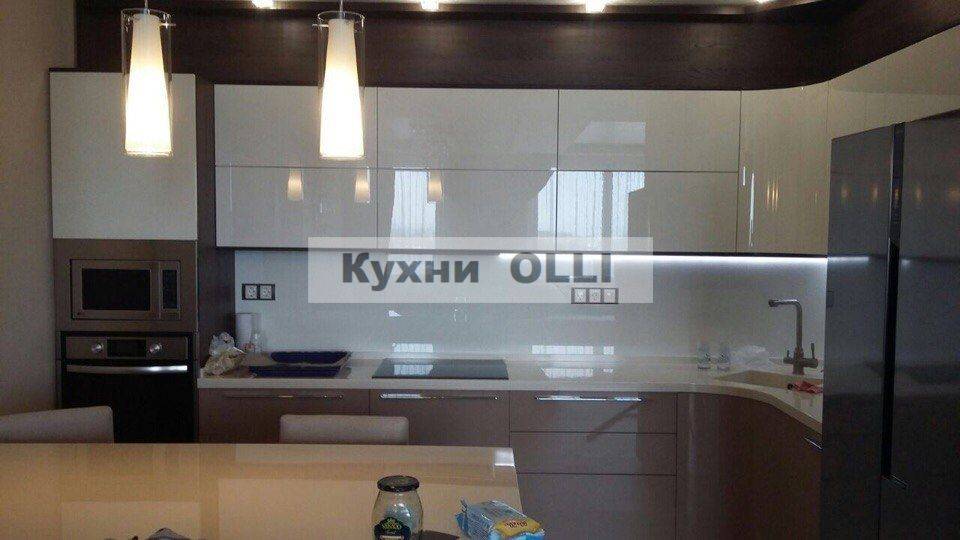 угловая кухня в Армавире