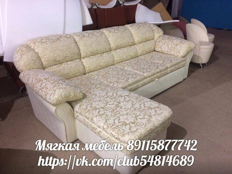 диван люкс- 2 с оттоманкой в Армавире
