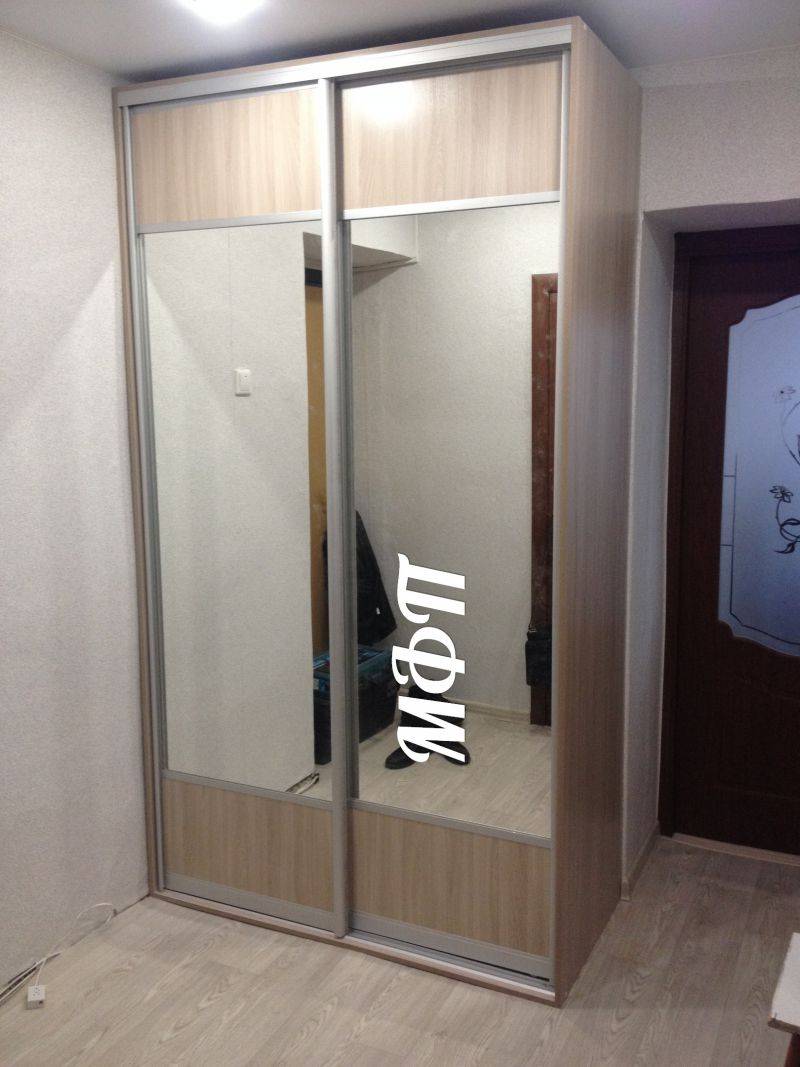 корпусный шкаф-купе с зеркалом в Армавире