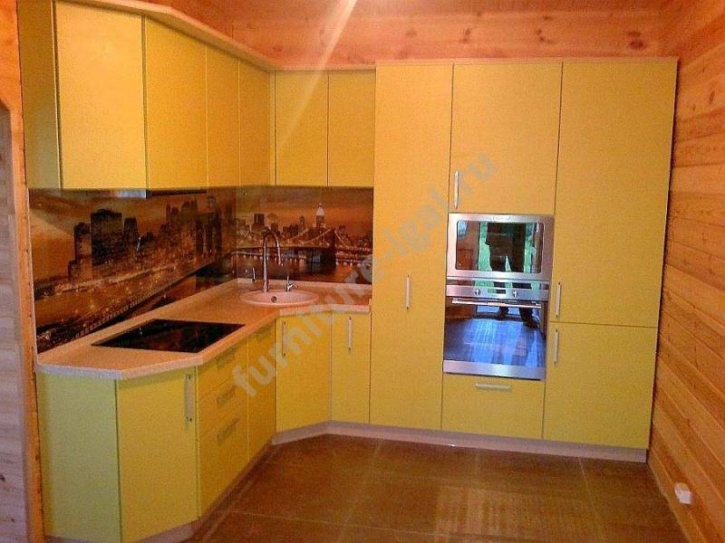 угловая желтая кухня в Армавире