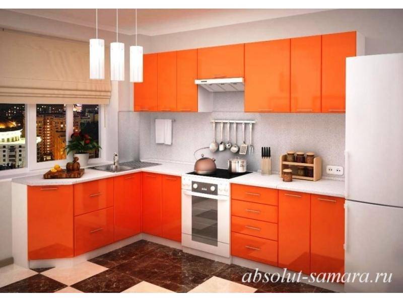 угловая оранжевая кухня в Армавире