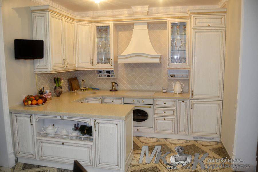 кухня на заказ из массива ясеня в Армавире