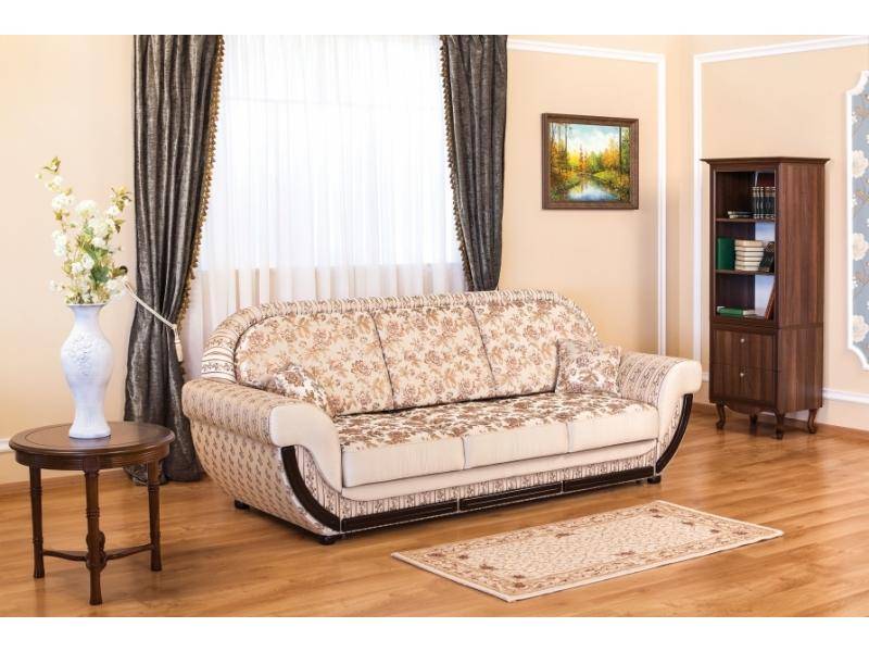 светлый диван-кровать с цветами в Армавире