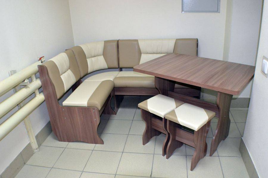 кухонный уголок уют 2, ясень шимо темный, к/з капучино + молочный в Армавире