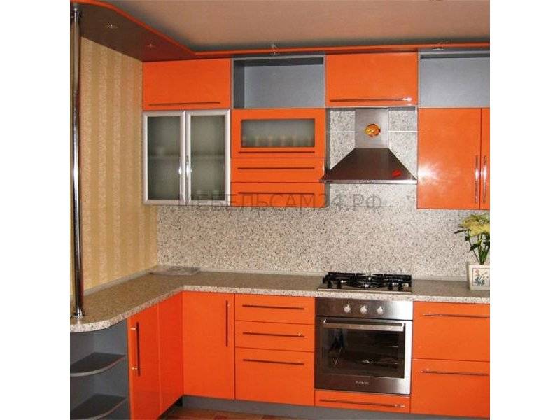 угловая оранжевая кухня гала в Армавире