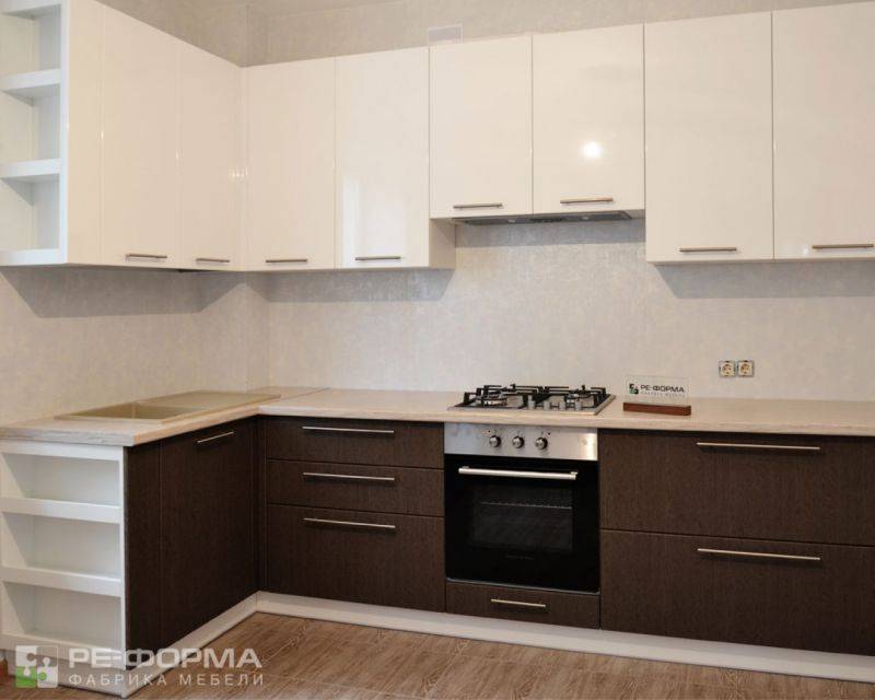 угловая кухня 005 в Армавире