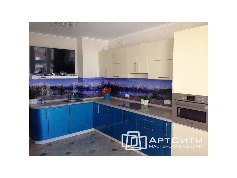 угловая кухня лора в Армавире