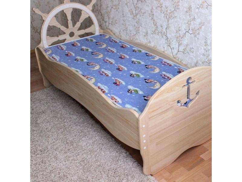 кровать детская из массива в Армавире