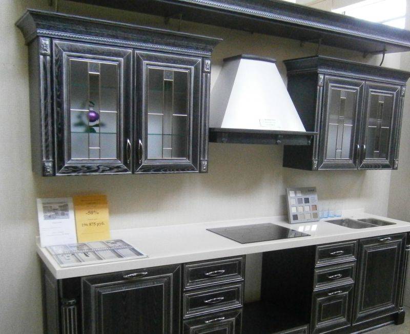 классическая угловая кухня в Армавире