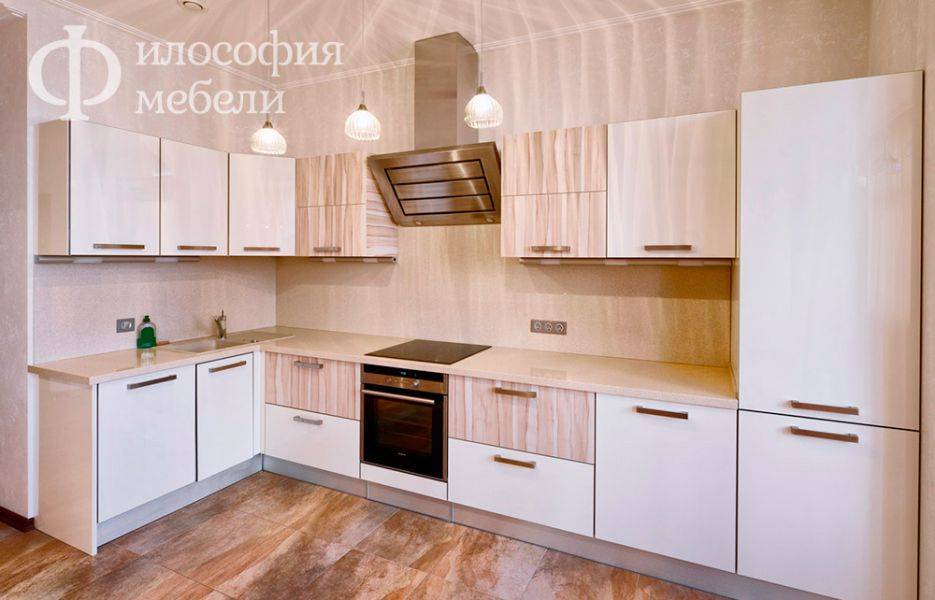 светлая угловая кухня №15 в Армавире