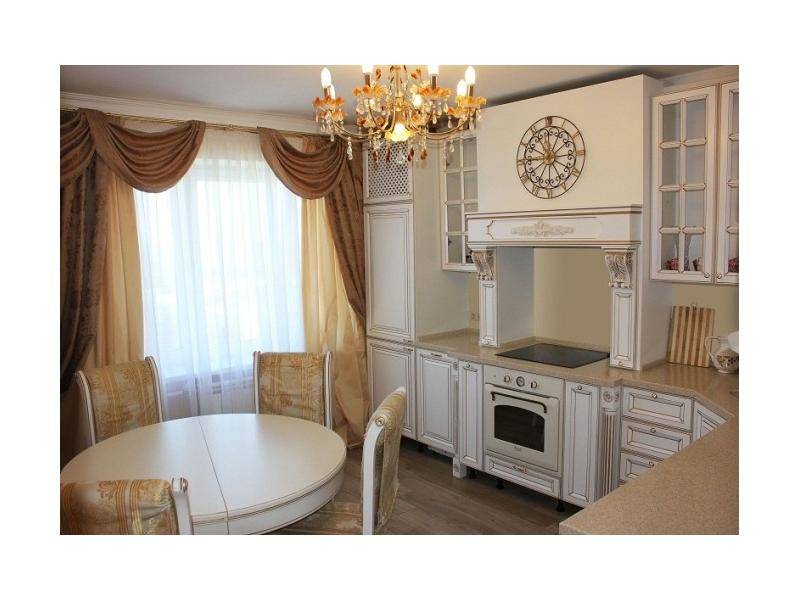 кухня из массива людовик в Армавире