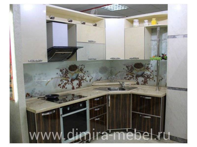 угловая кухня кофе в Армавире