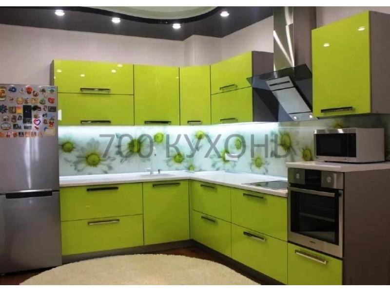угловая кухня в Армавире