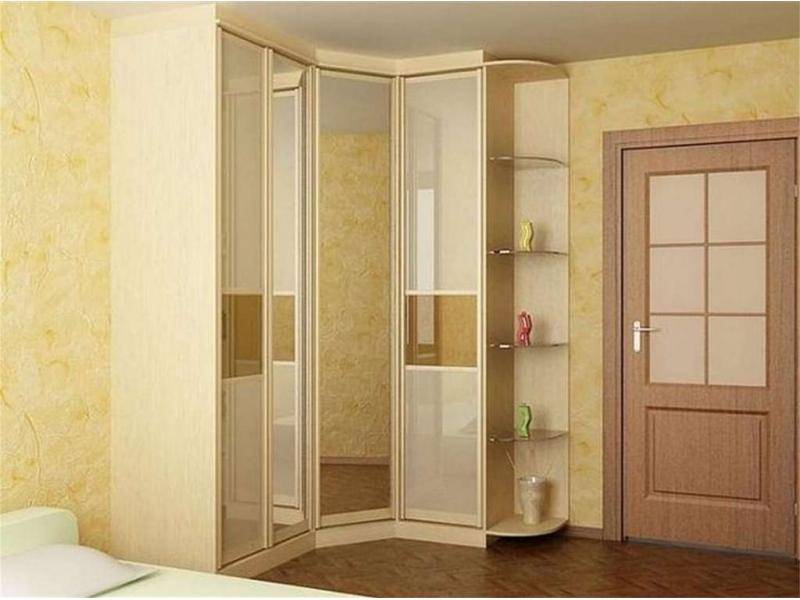 шкаф - купе угловой с зеркалом в Армавире