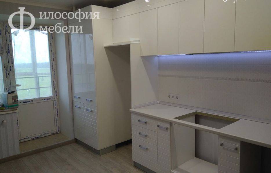 светлая кухня №35 в Армавире