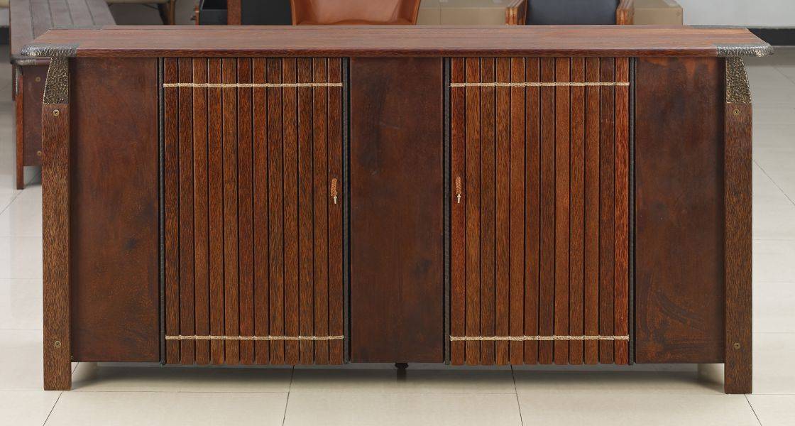буфет 2дверный с латунью коже aged bark в Армавире