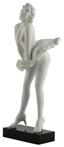 статуэтка she again white в Армавире
